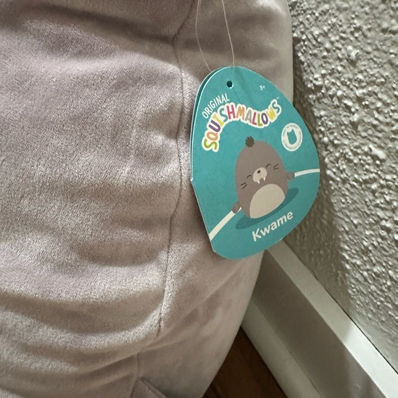 Kwame Squishmallow 18 inch NWT - Picture 2 of 2